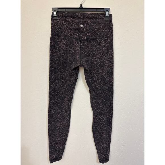 Lululemon Full Length Lacescape Spanish Rose Align Leggings in Size 6 - Picture 6 of 12